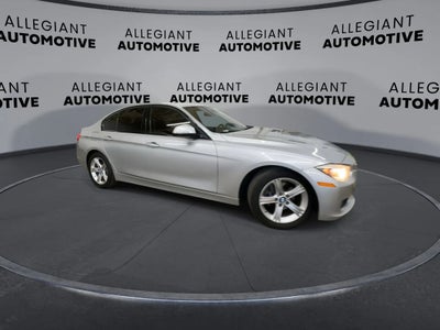 2015 BMW 3 Series 328i Sedan 4D