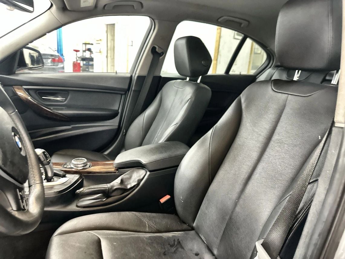 2015 BMW 3 Series 328i Sedan 4D