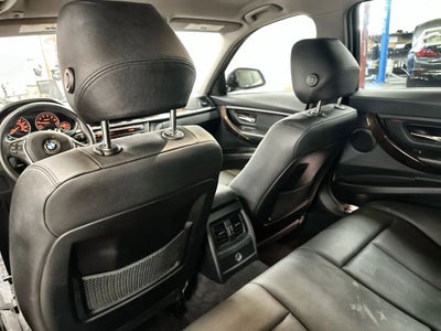 2015 BMW 3 Series 328i Sedan 4D