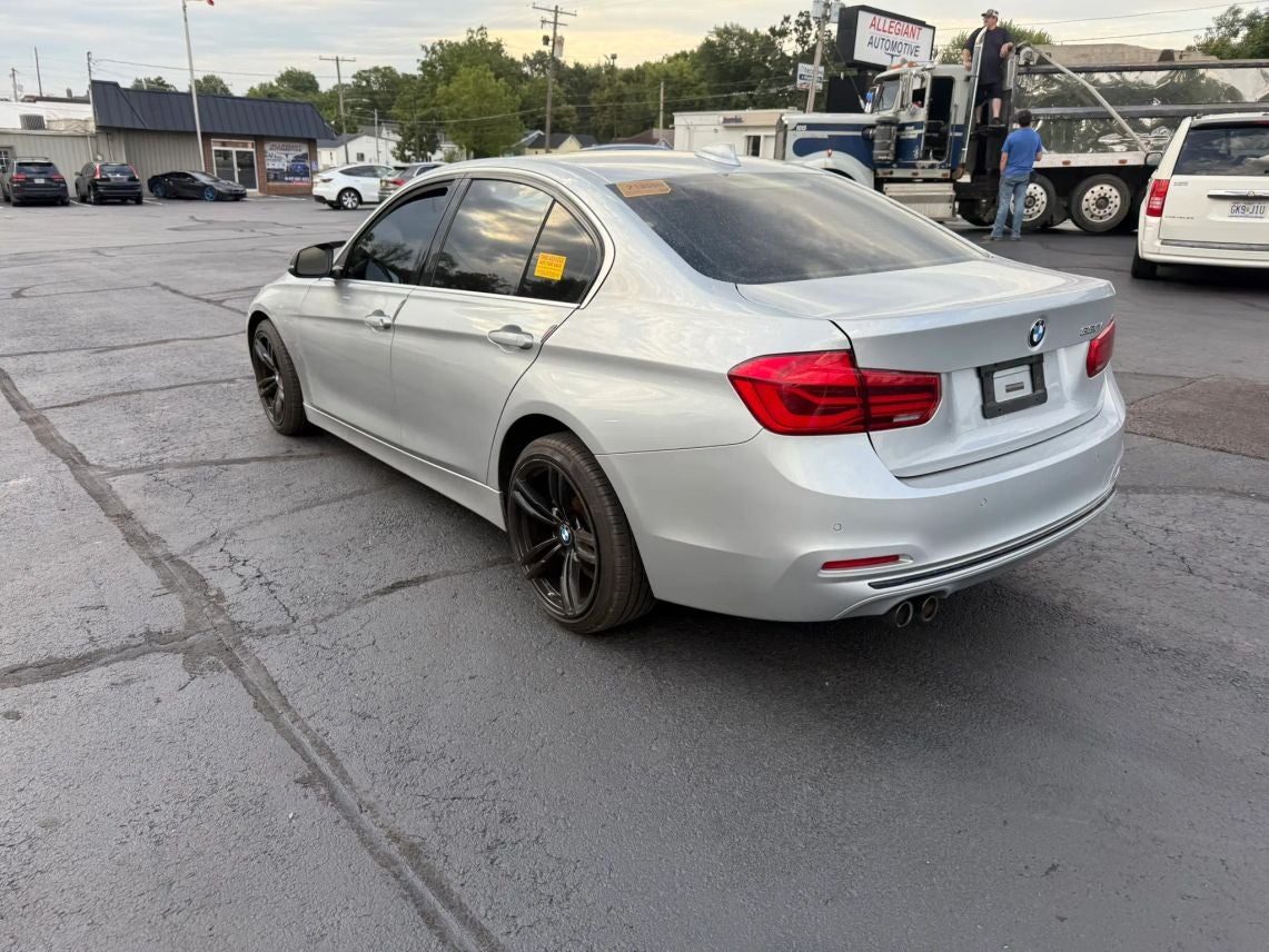 2017 BMW 3 Series 330i Sedan 4D