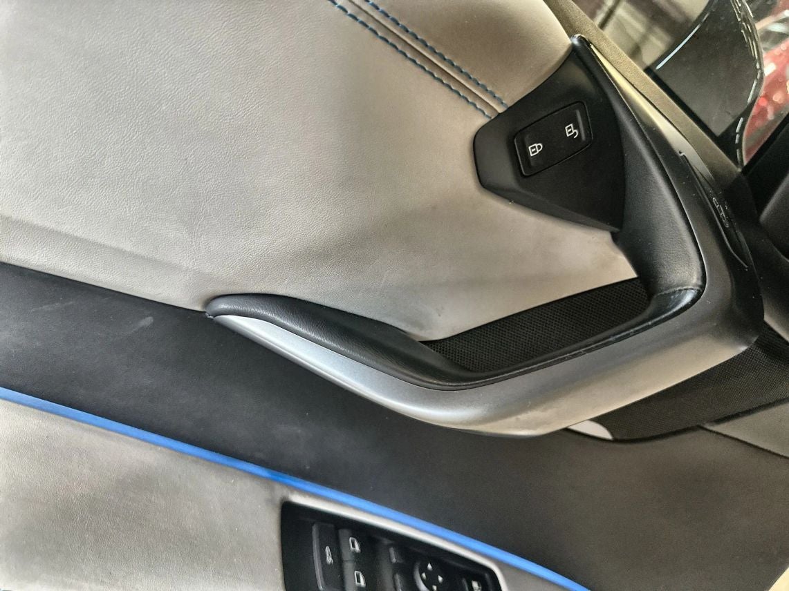 2015 BMW i8 Coupe 2D