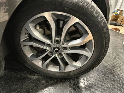 2018 Mercedes-Benz C-Class C 300 Sedan 4D