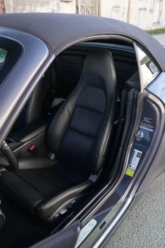 2015 Porsche 911 Carrera S Cabriolet 2D