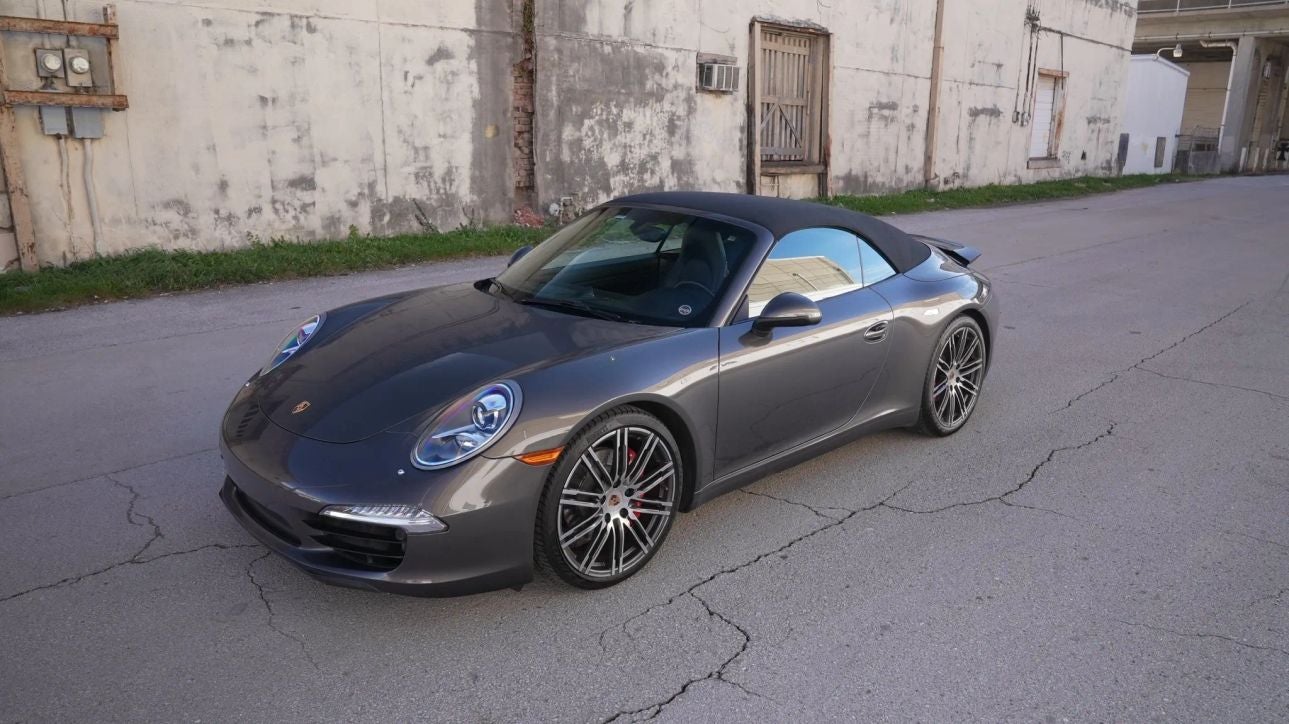 2015 Porsche 911 Carrera S Cabriolet 2D