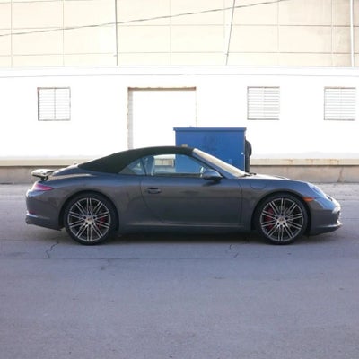 2015 Porsche 911 Carrera S Cabriolet 2D