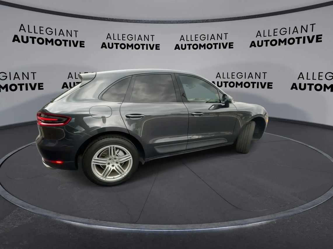 2017 Porsche Macan S S