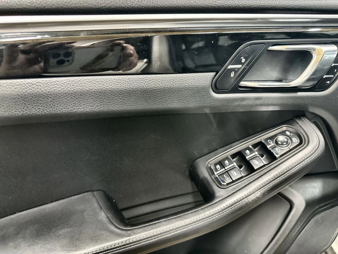 2017 Porsche Macan S Sport Utility 4D